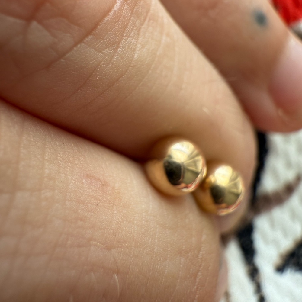 Vintage 14K Marked Stamped Yellow Gold Jewelry Ball Bead Stud Earrings + Backs - Picture 6 of 15